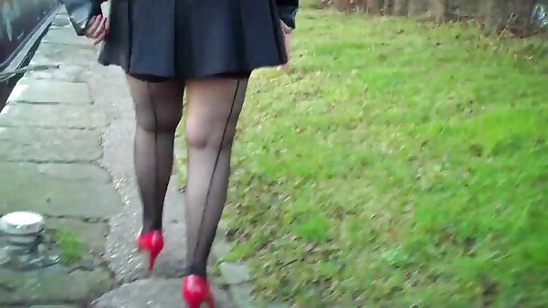 أمي الناضجة القذرة تعلم امرأة سمراء في سن المراهقة لإعطاء موقع افلام سكس مترجم عربي اللسان نوعية جيدة