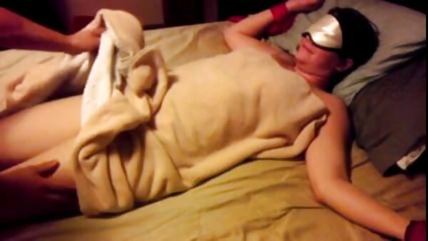 رائع مفلس الكلبة مواقع سكس مترجم hd ديانا دمية يحصل على بوسها انتقد