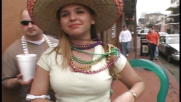 اثنين مواقع افلام سكس امهات من الفاسقات القوقازية سميكة براندي إدواردز فينيكس ماري في الثلاثي