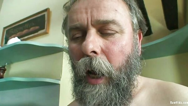 إيفا أنجلينا سكس٢٠٢١مترجم يحصل بوسها مداعبتها ومارس الجنس