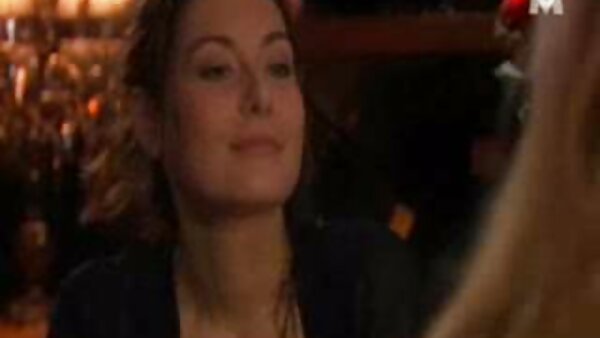 شقراء لطيفة دانييلا أورث يعطي اللسان ويحصل مارس الجنس على كاميرا سكس مترجم مواقع بوف