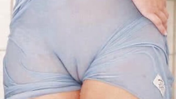 الأشقر والأسود أنيق موقع سكس مترجم جديد nymphos متعطش للنشوة الجنسية والاستمتاع 3some